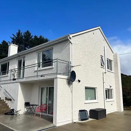 Fintra Bay Hideaway *