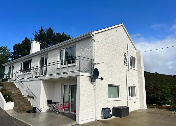 Fintra Bay Hideaway *